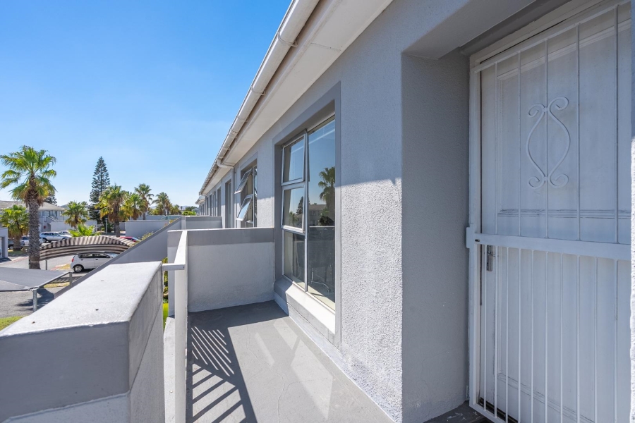 1 Bedroom Property for Sale in Milnerton Ridge Western Cape